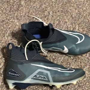 Nike alpha menace 3 elite cleats